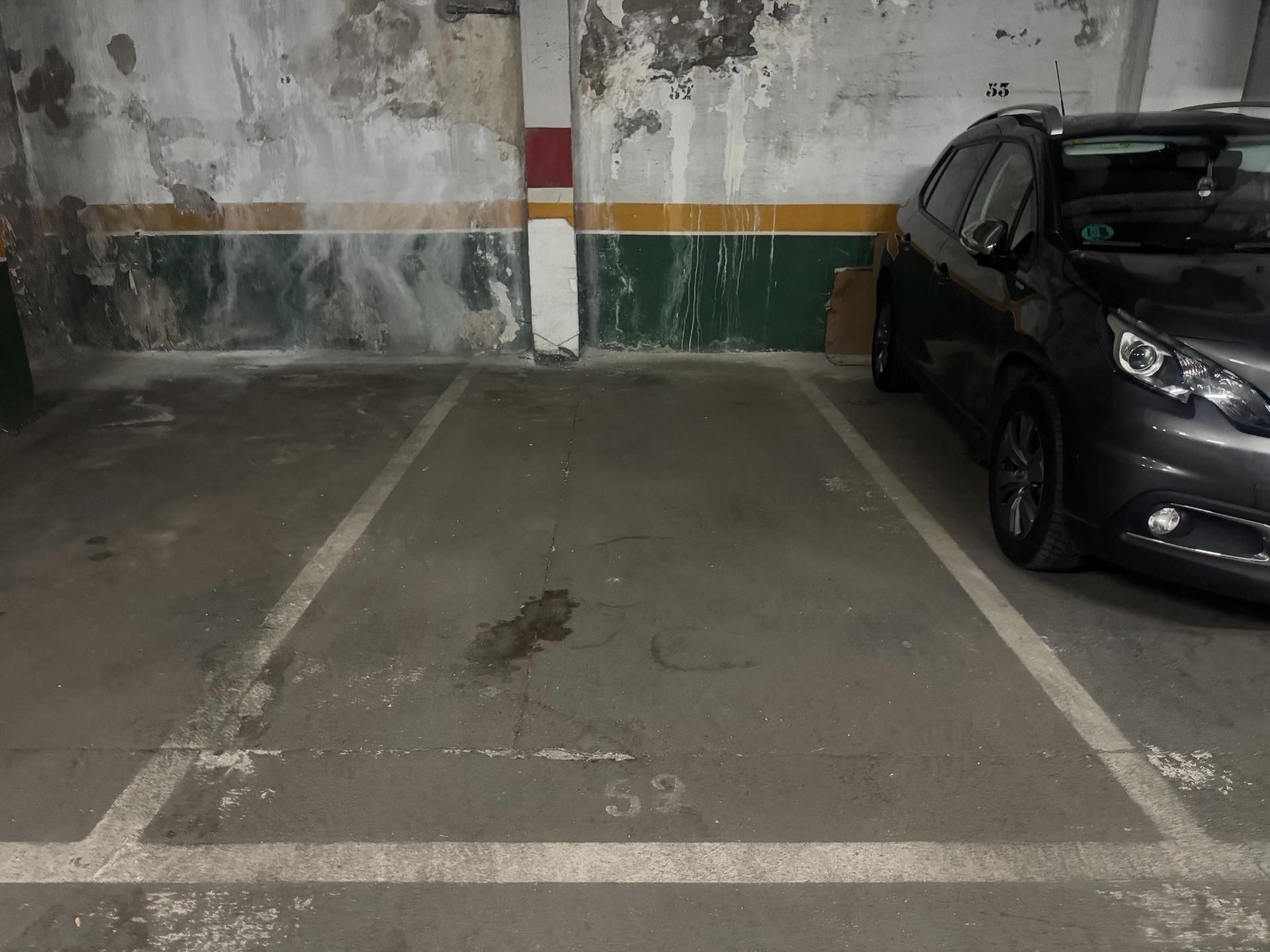 Aparcament de Garatge en venda en  Madrid Capital