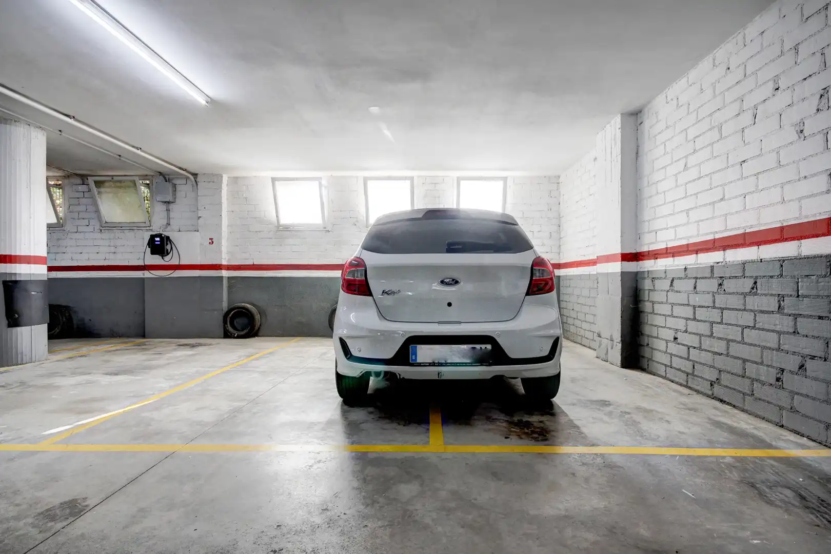 Aparcament de Pis en venda en Manresa amb Aire condicionat, Calefacció i Terrassa