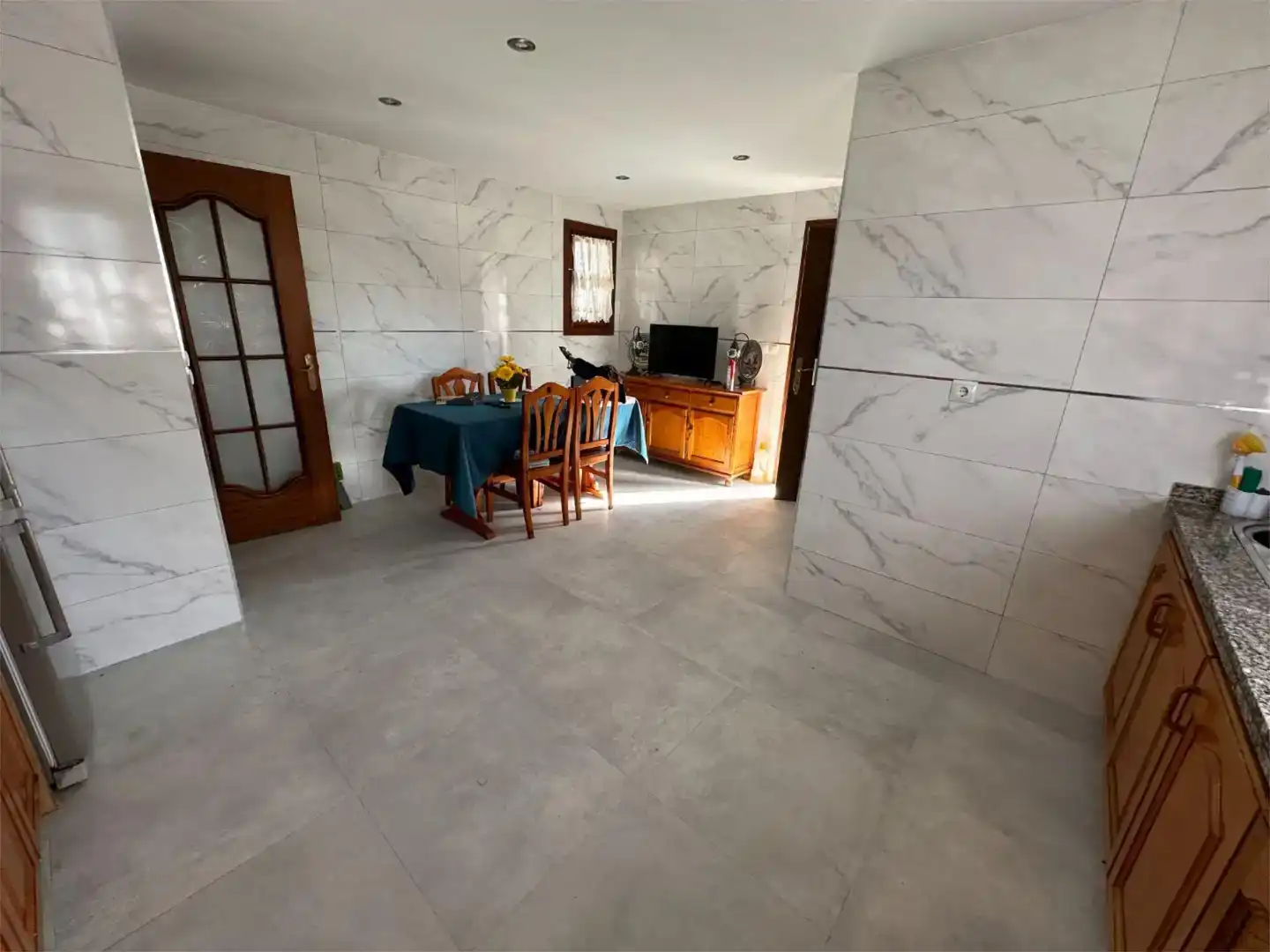 Cuina de Casa o xalet en venda en Málaga amb Jardí privat, Traster i Balcó