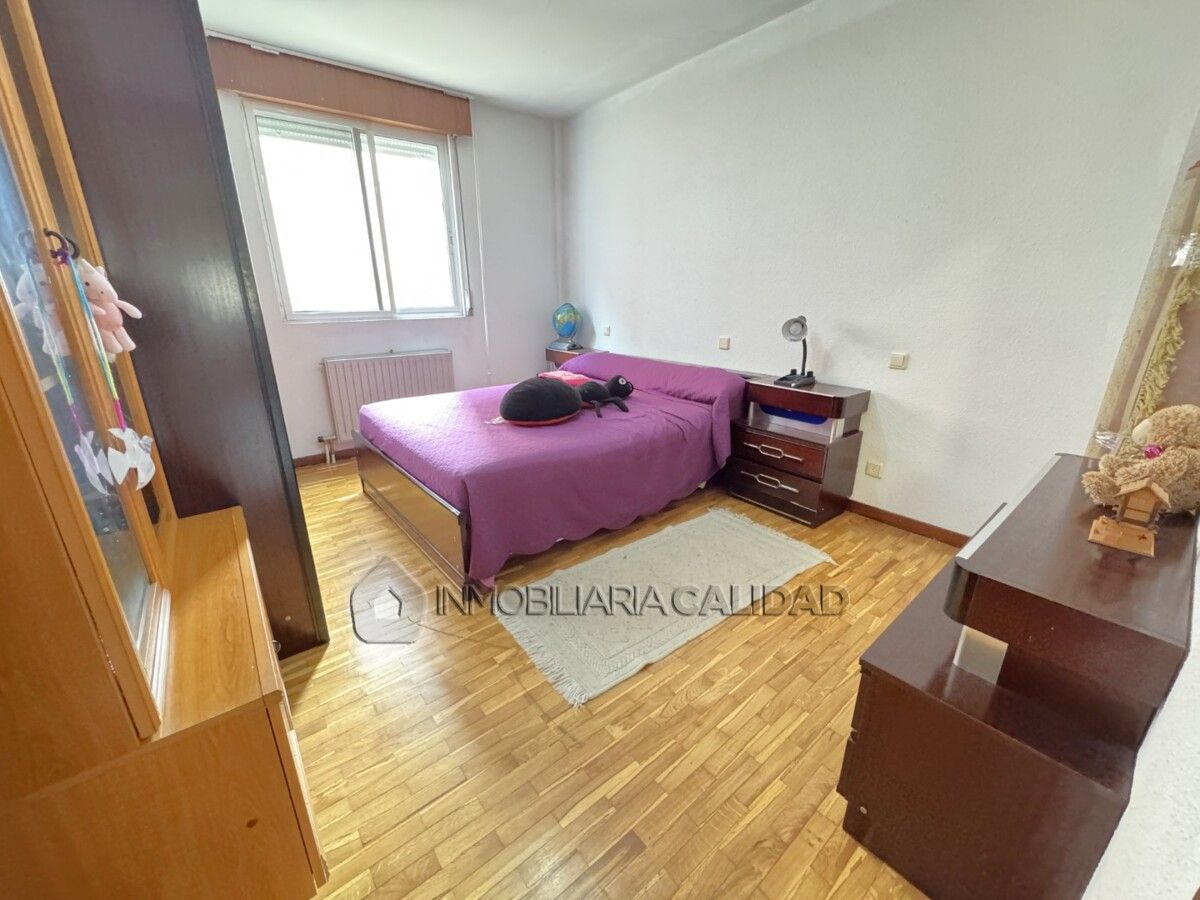 Bedroom of Flat for sale in San Mamés de Burgos  with Heating and Storage room