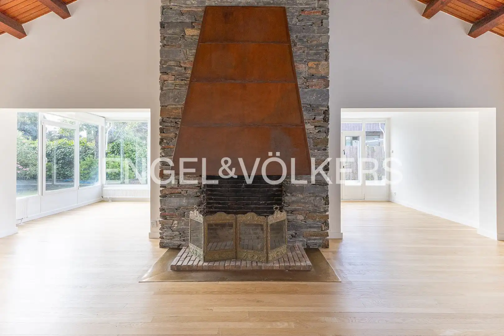 Houses for rent in Madrid  with Air Conditioner, Heating and Private garden