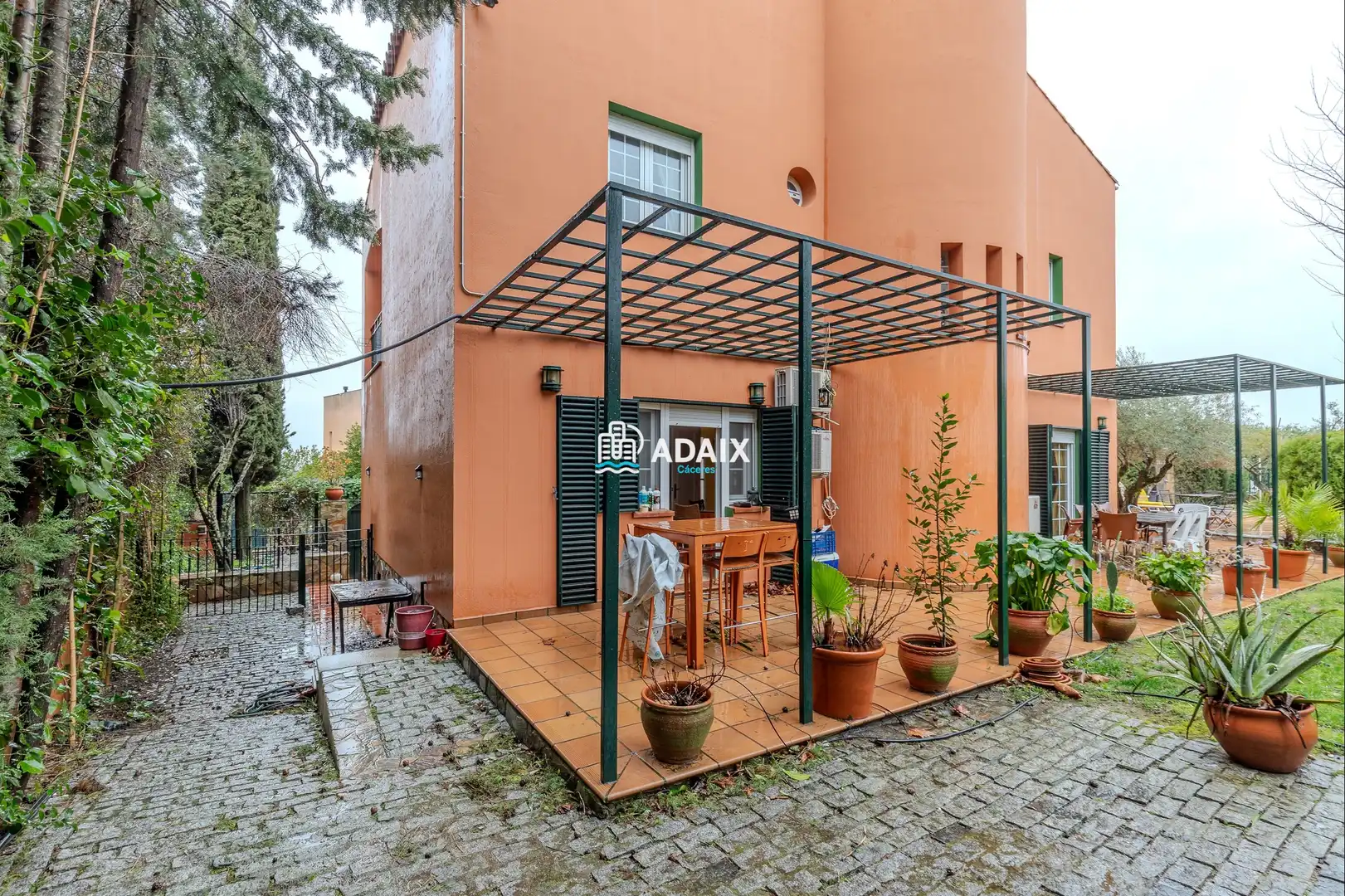 Jardí de Casa o xalet en venda en Cáceres amb Aire condicionat, Calefacció i Terrassa
