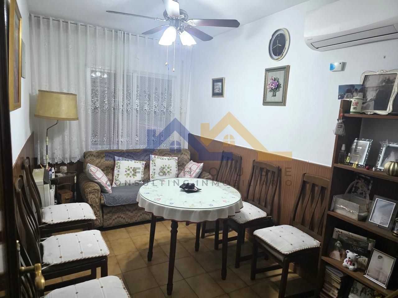 Sala d'estar de Planta baixa en venda en  Madrid Capital amb Aire condicionat i Calefacció