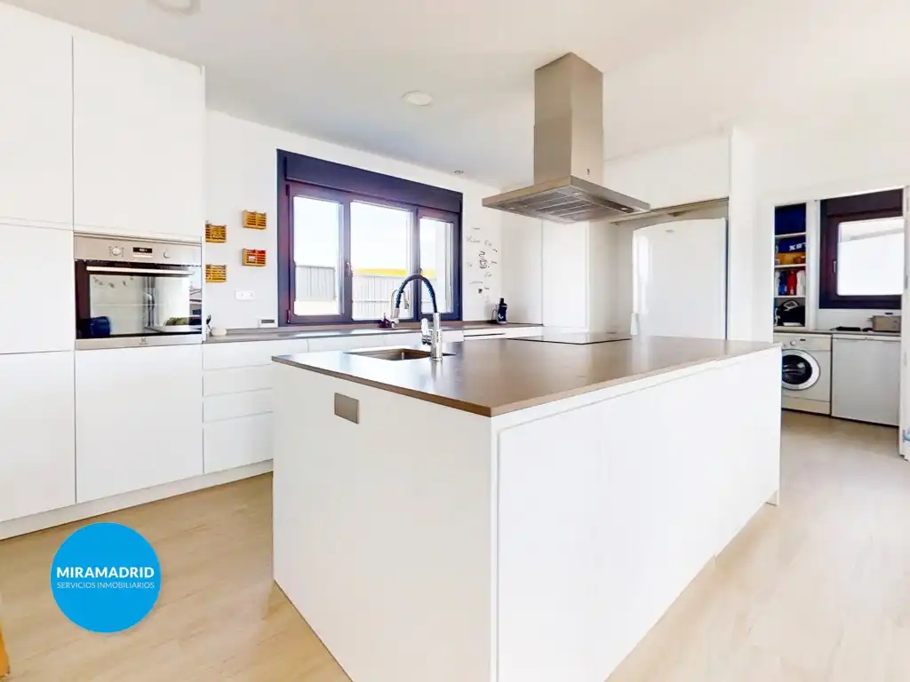 Kitchen of Houses for sale in El Casar  with Air Conditioner