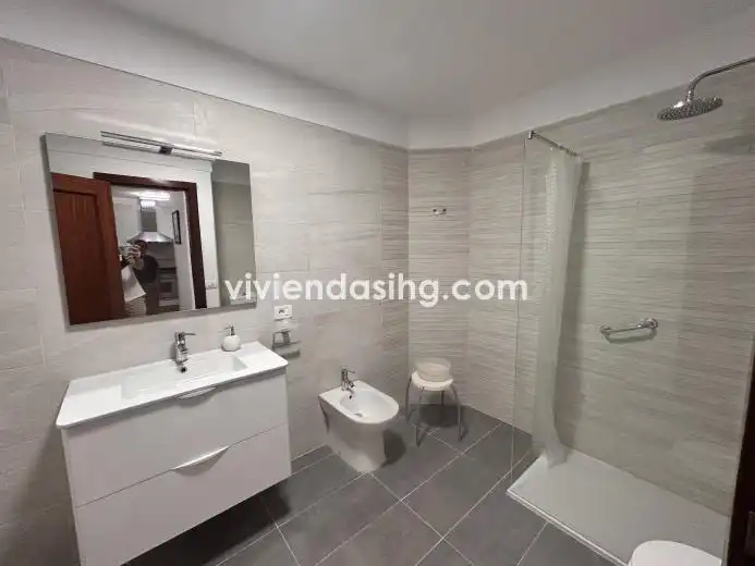 Baño de Planta baja de alquiler en Puerto de la Cruz con Terraza, Amueblado y Horno