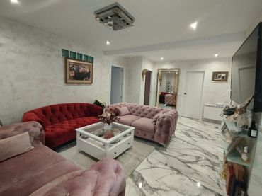 Casa aparellada amb jardí en venda a Calle Santa Amalia