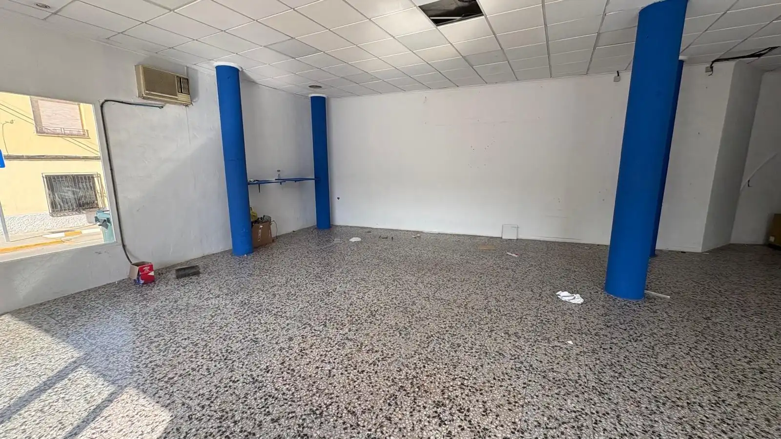Geschaftsraum zur Miete in Almansa