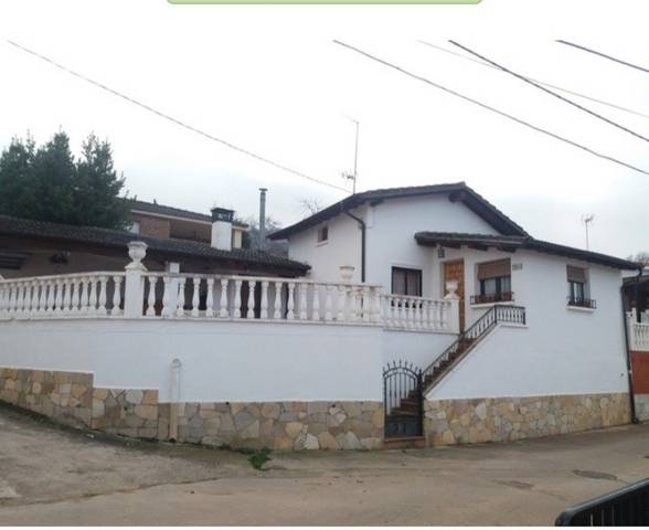 Casa-chalet en Venta en Calle SOMERA en Villaverde de Rioja