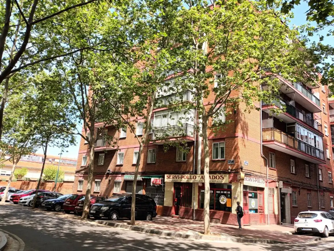 Local de alquiler en Pajarillos Bajos