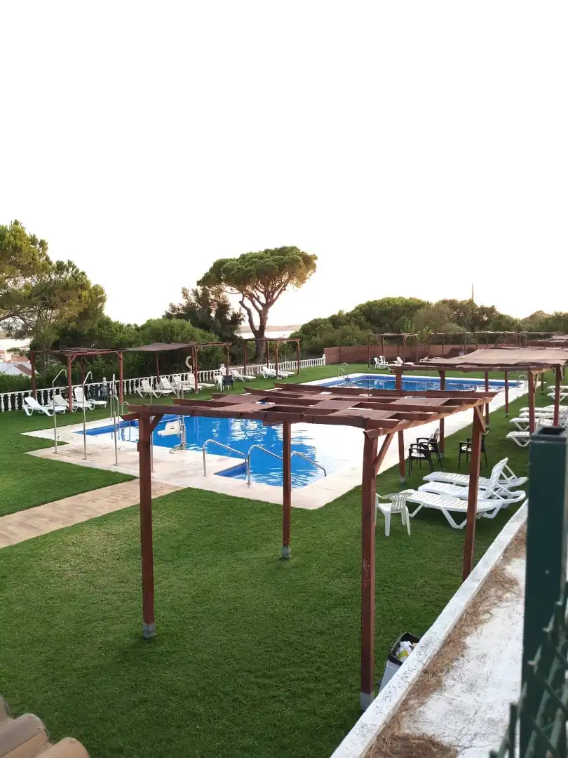 Schwimmbecken von Wohnungen zum Verkauf in El Rompido mit Möbliert und Gemeinschaftspool