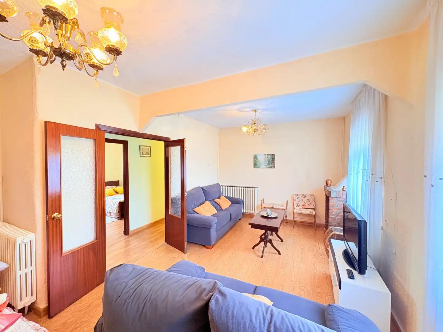 Sala de estar de Casa o chalet en venta en Torre del Bierzo con Calefacción, Jardín privado y Trastero