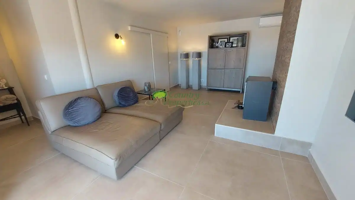 Sala de estar de Finca rústica en venta en Cómpeta con Aire acondicionado, Terraza y Trastero