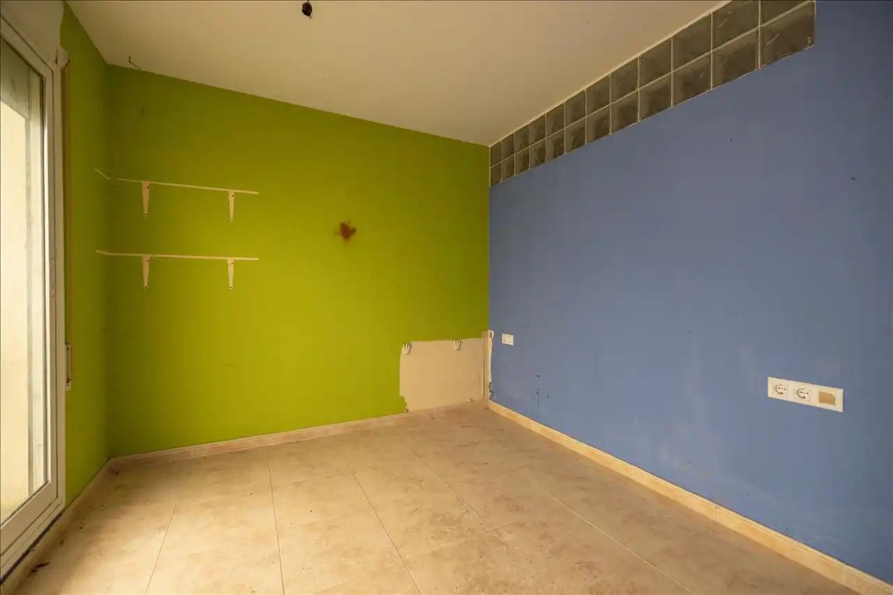 Piso en venta en Vimbodí i Poblet