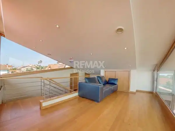Casa o chalet en venta en Vigo  con Aire acondicionado, Calefacción y Jardín privado