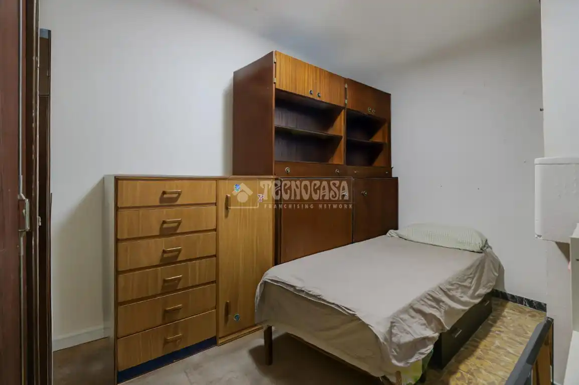Habitación de Piso en venta en Barcelona con Balcón