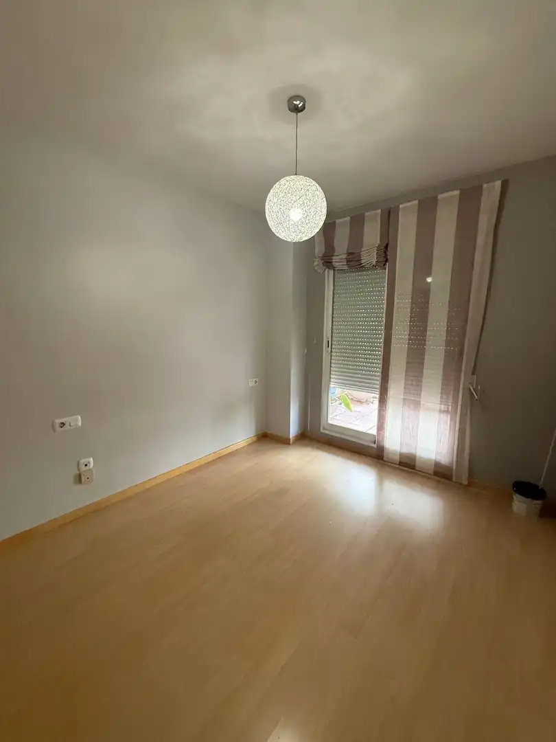 Flat for rent in Valterna