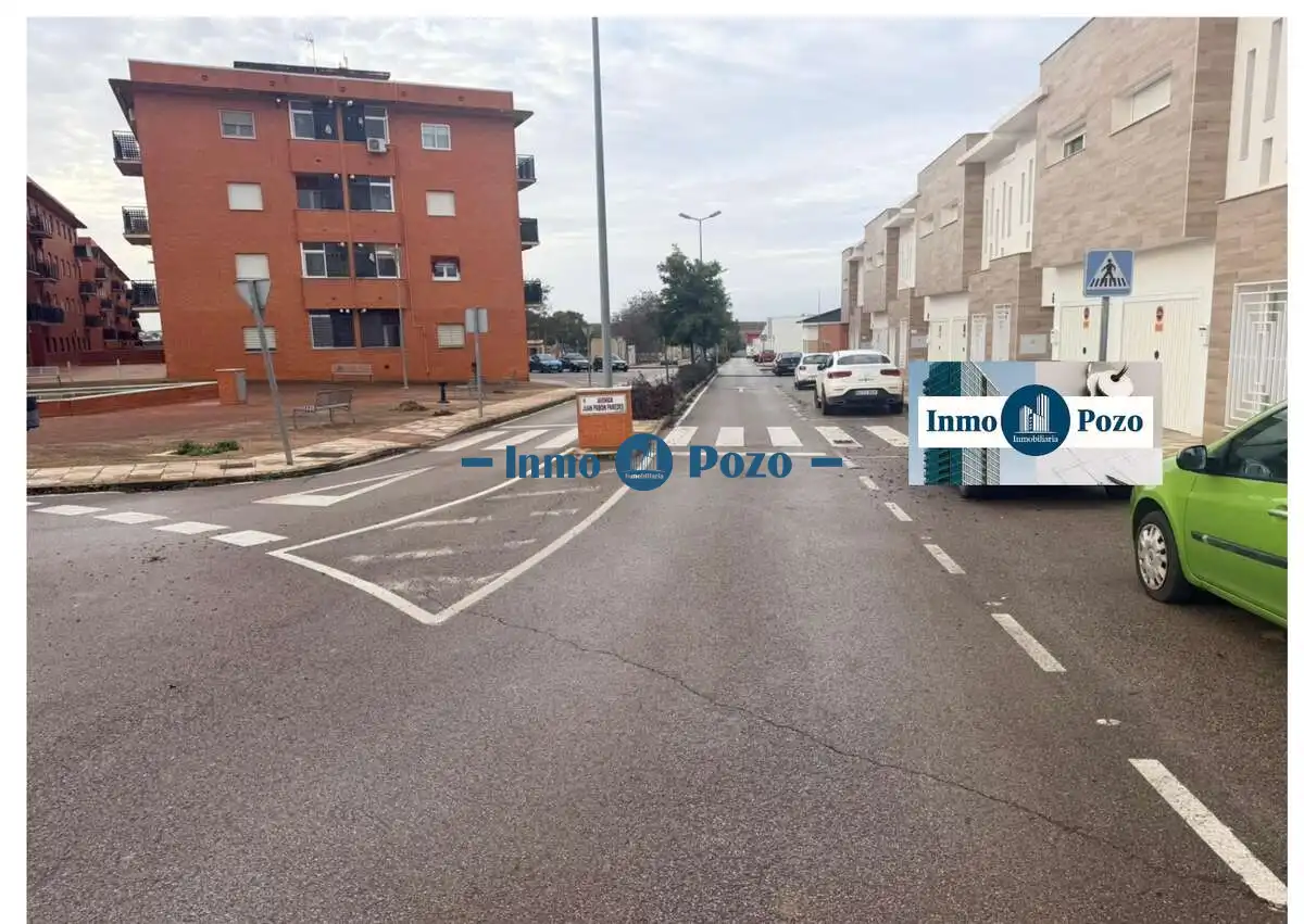 Terreni e lotti in vendita a avda juan pabón paredes, imagen 4