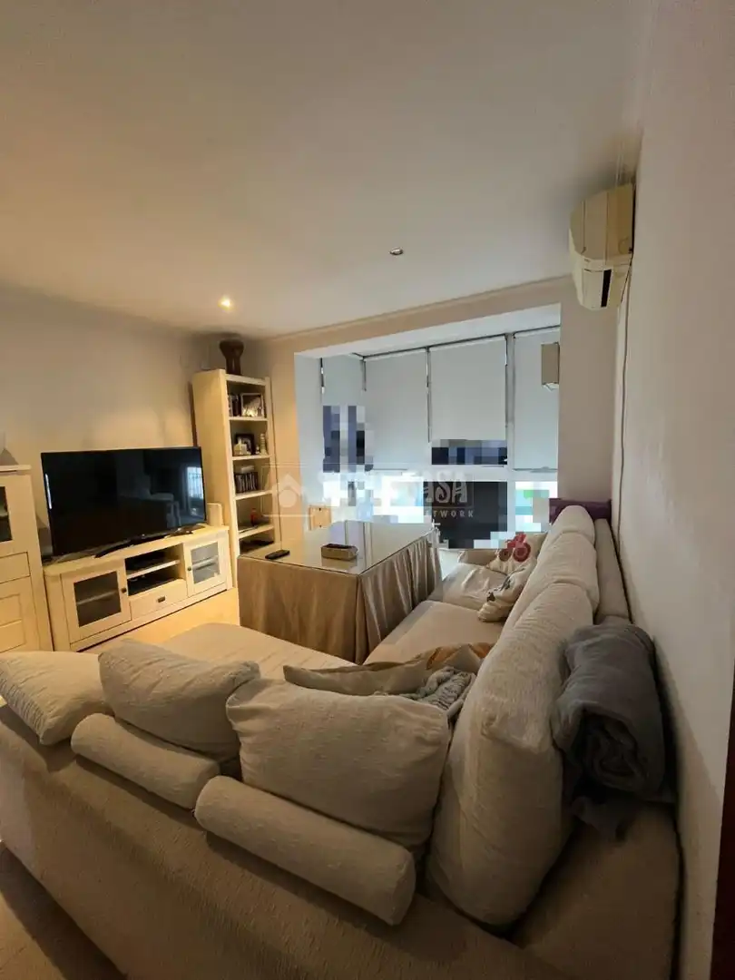 Flat for sale in C. Regimiento de Soria, Cruz Roja