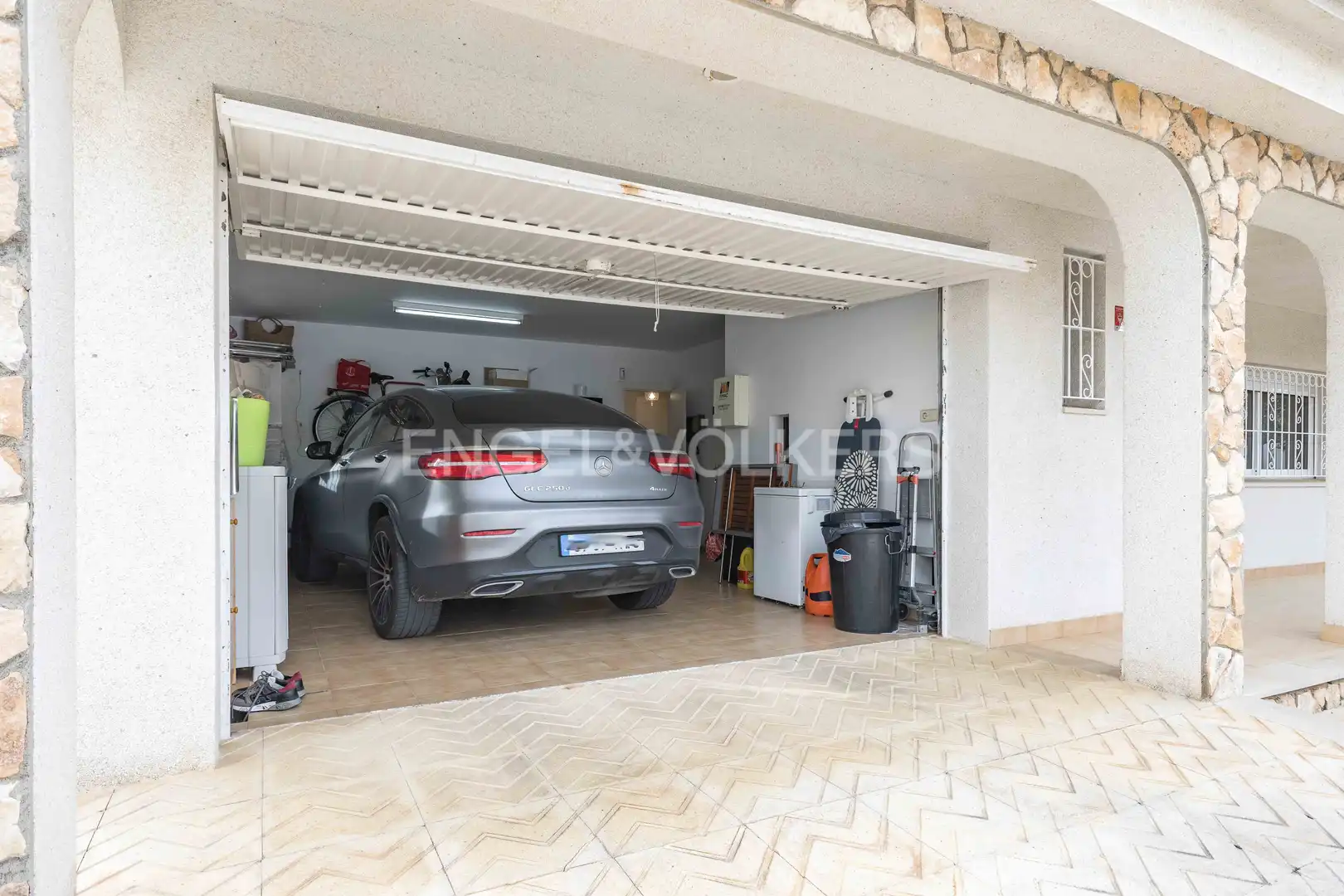 Parking de Casa o chalet en venta en Creixell con Aire acondicionado, Calefacción y Jardín privado