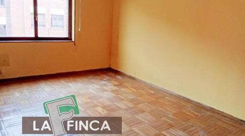 Foto 2 de Pis en venda a Fozaneldi - Tenderina, Oviedo