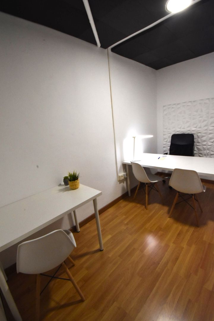 Oficina de alquiler en Avinguda Ancha de Castelar, 28, Centro