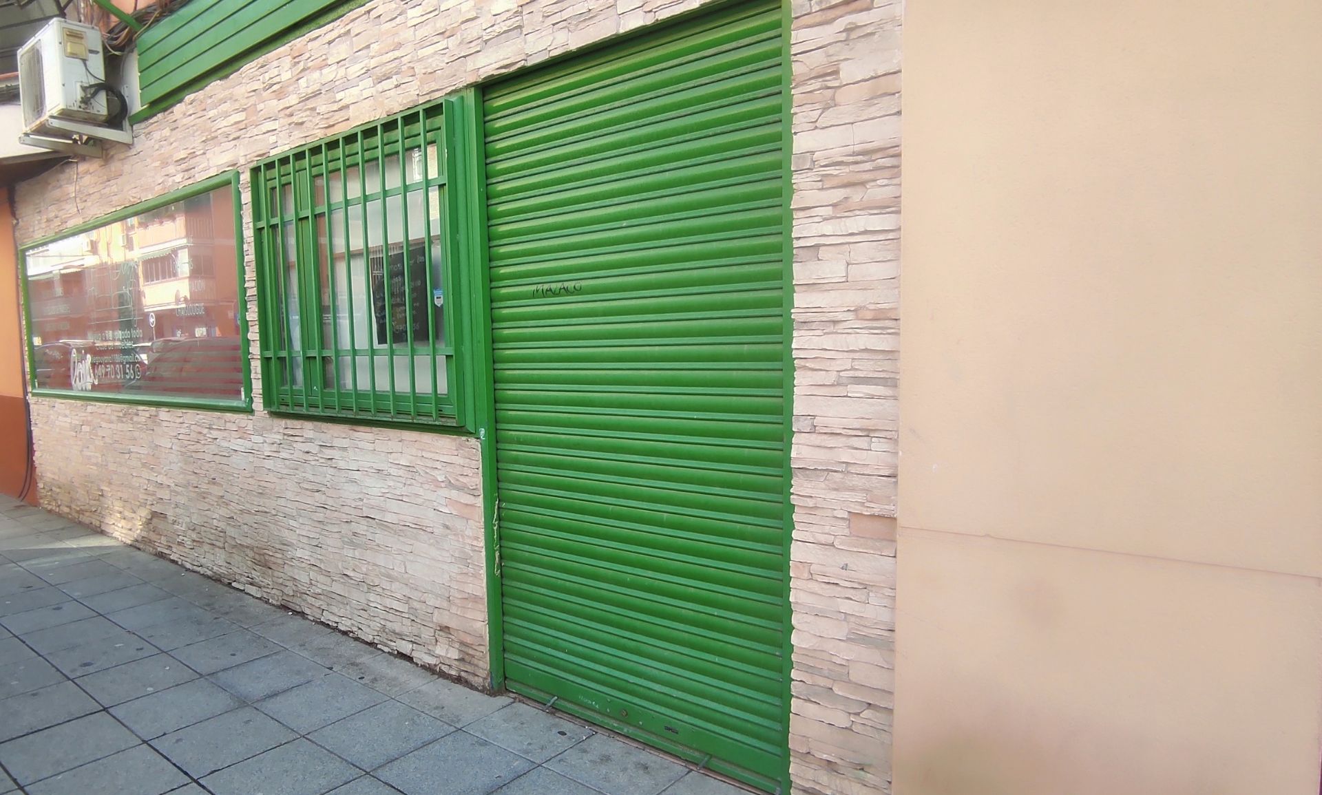 Vista exterior de Piso en venta en Parla con Aire acondicionado y Calefacción