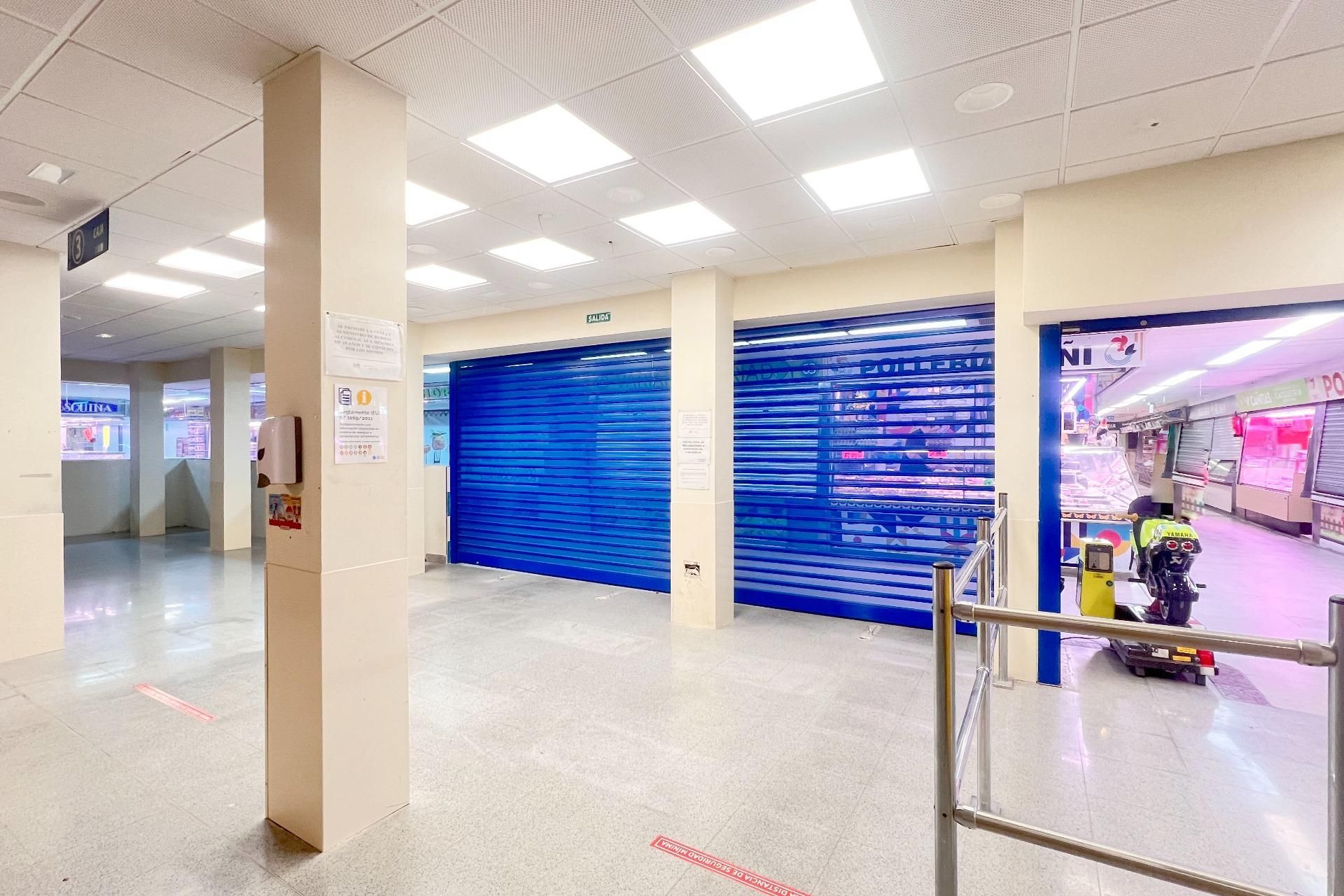 Local de lloguer en Móstoles amb Aire condicionat