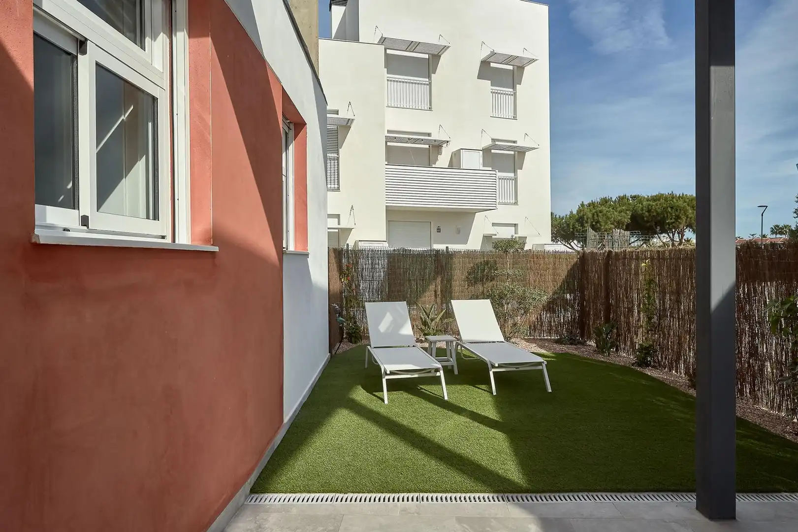 Terrasse von Erdgeschoss zum Verkauf in Vera mit Klimaanlage, Heizung und Privatgarten