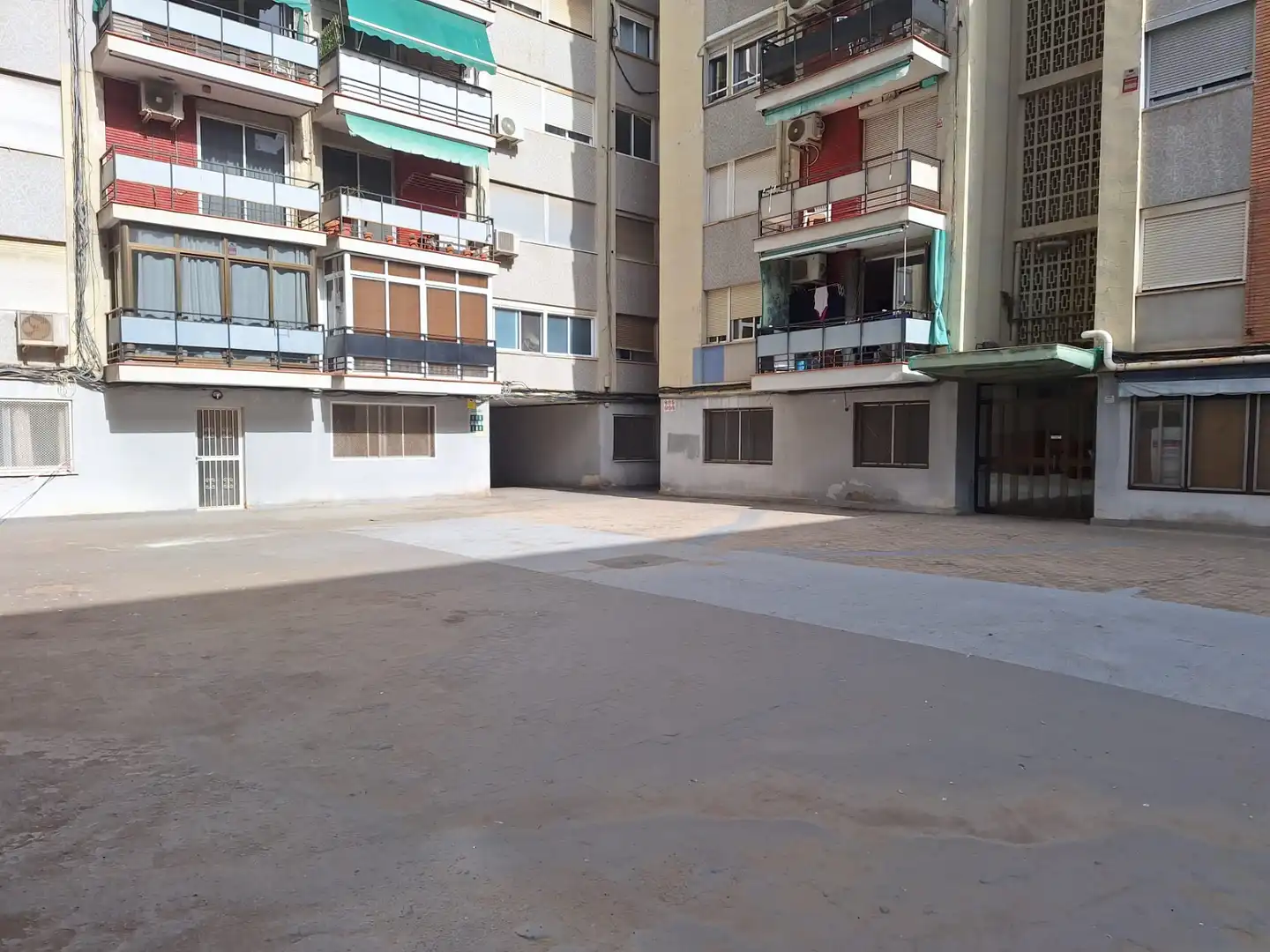 Parking of Flat for sale in Valencia