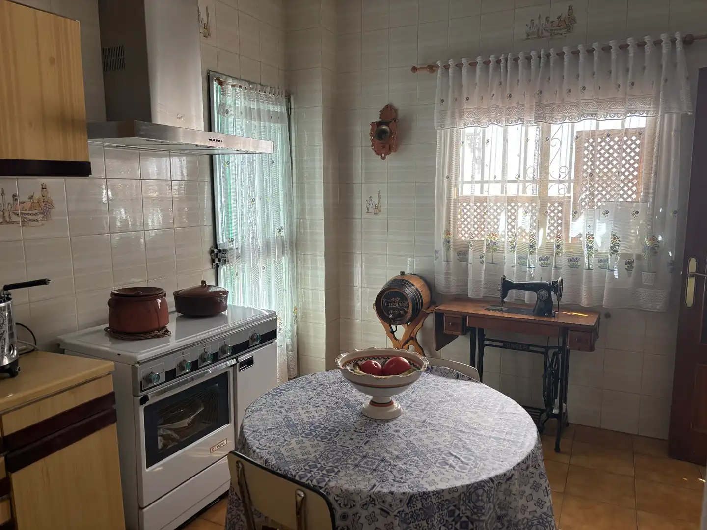 House for sale in Calle Francisco Salto, imagen 4