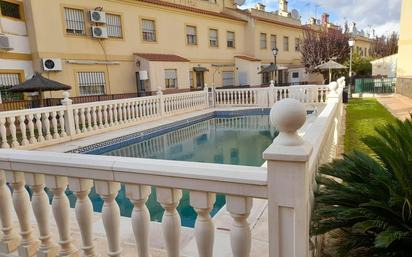 Piscina de Casa o xalet en venda en Fuente de Piedra amb Aire condicionat, Jardí privat i Terrassa