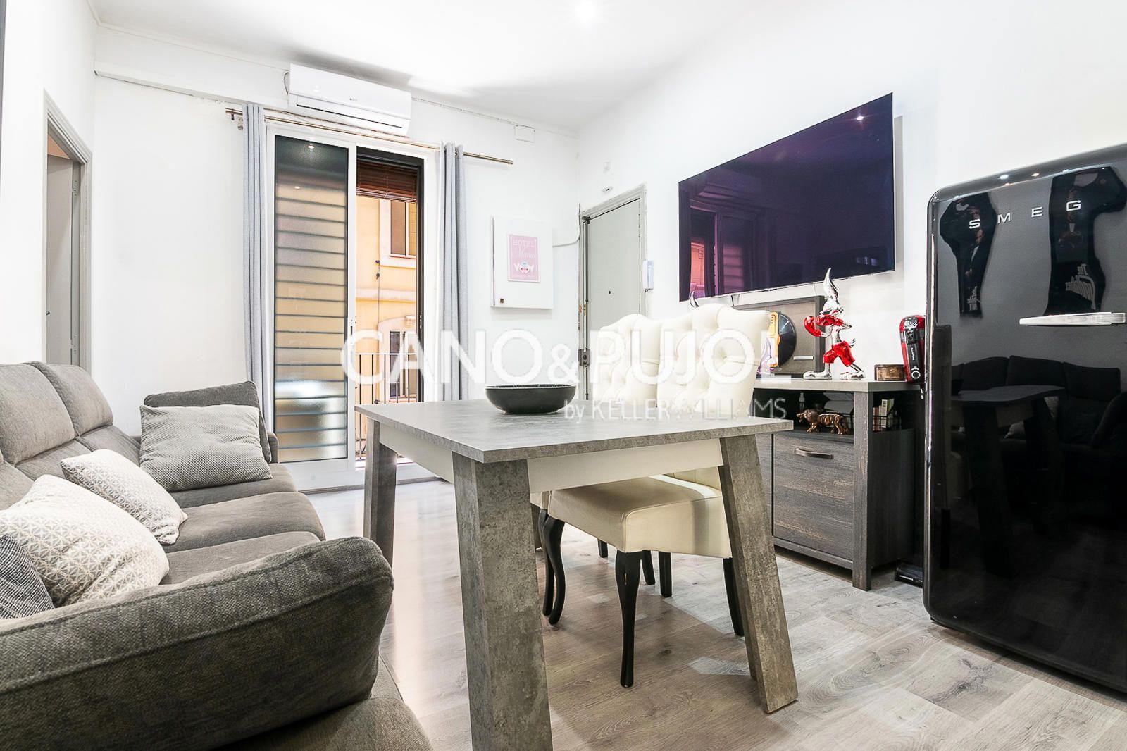 Exterior view of Flat to rent in  Barcelona Capital  with Air Conditioner, Heating and Terrace