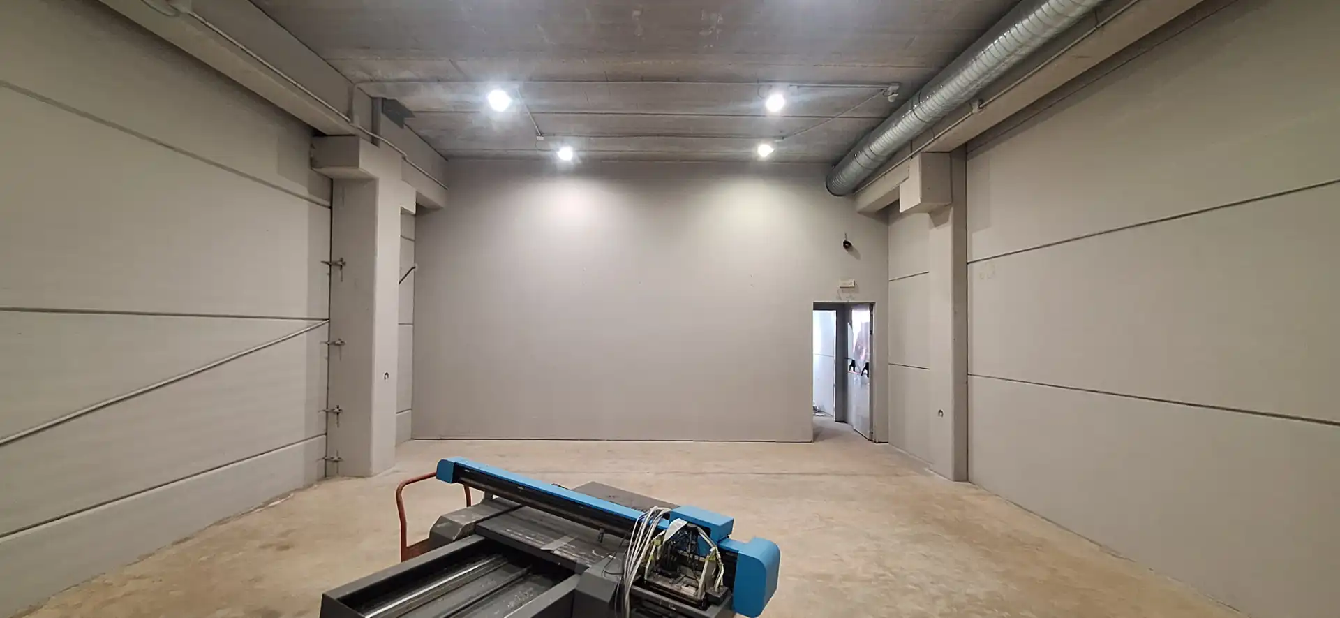 Nave industrial de alquiler en Massanassa