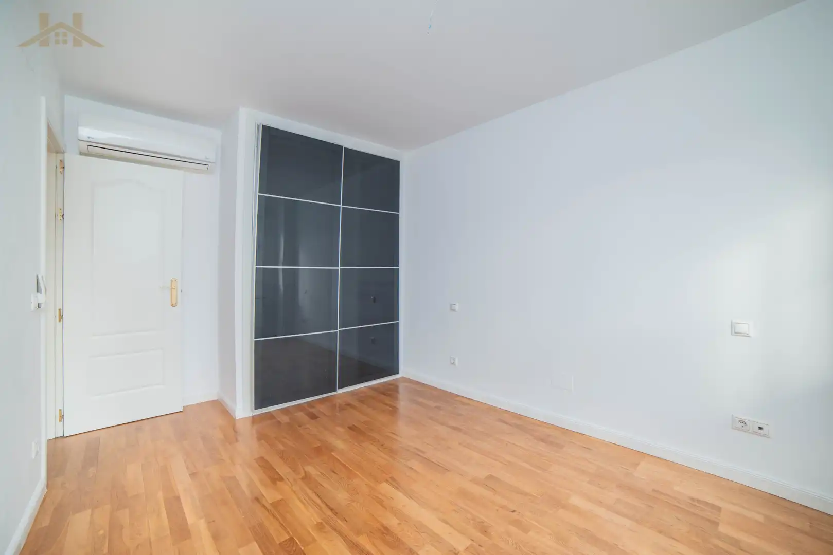 Schlafzimmer von Wohnung zum Verkauf in Arroyomolinos (Madrid) mit Heizung, Privatgarten und Terrasse