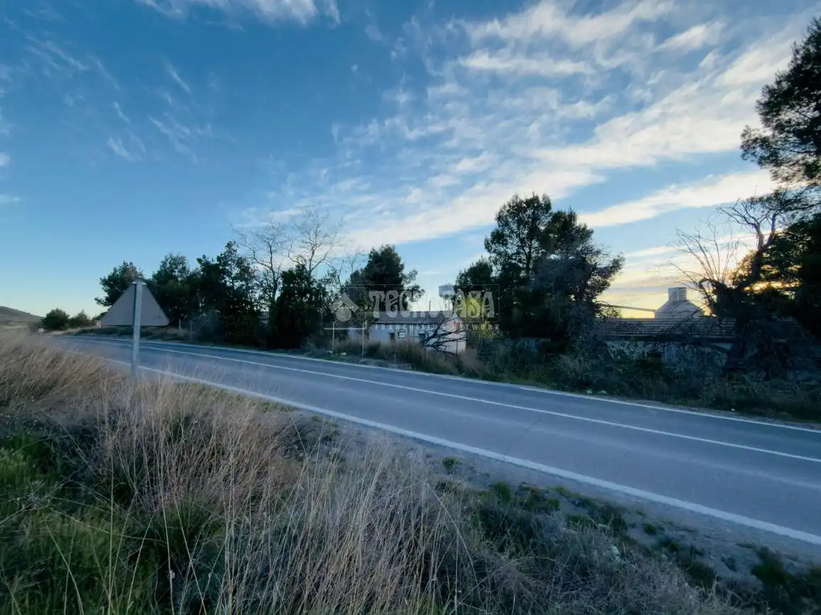 Terreno industrial en venta en Yepes