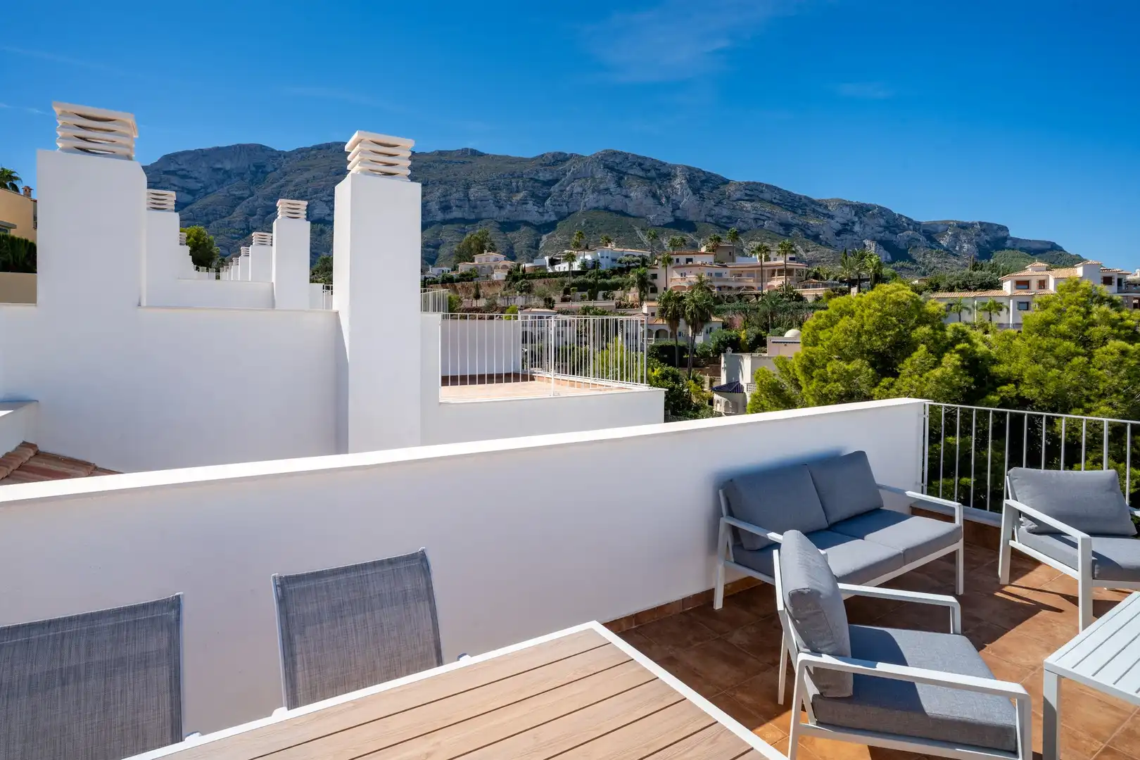 Neubau-Reihenhaus mit Terrasse zum Verkauf in Carrer de la Rosa 47, imagen 86