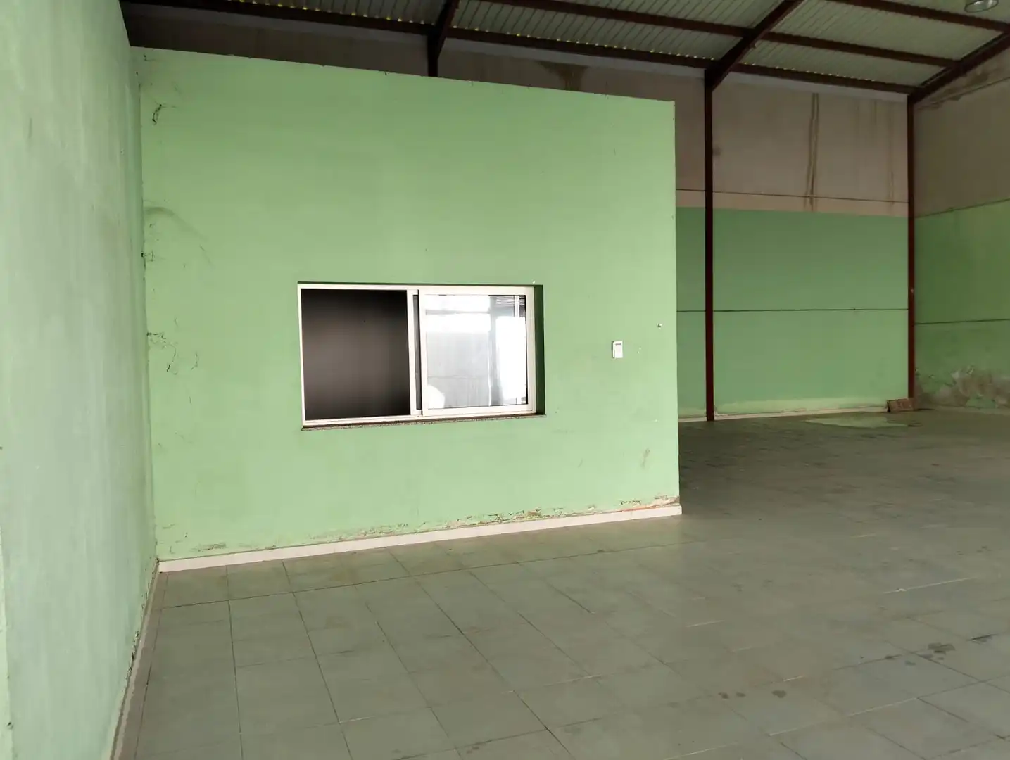 Nave industrial en venta en Avenida de la Paz, 17, Burguillos del Cerro