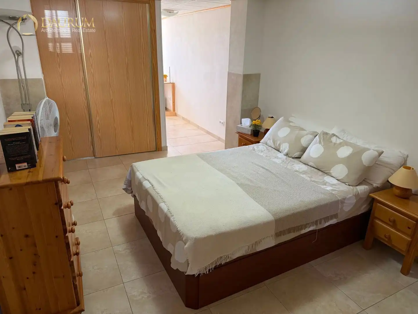 Schlafzimmer von Dachboden zum Verkauf in Santa Pola mit Klimaanlage, Heizung und Terrasse