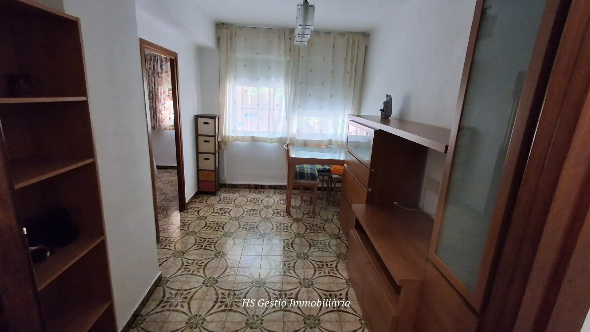 Flat for sale in Cornellà de Llobregat  with Oven