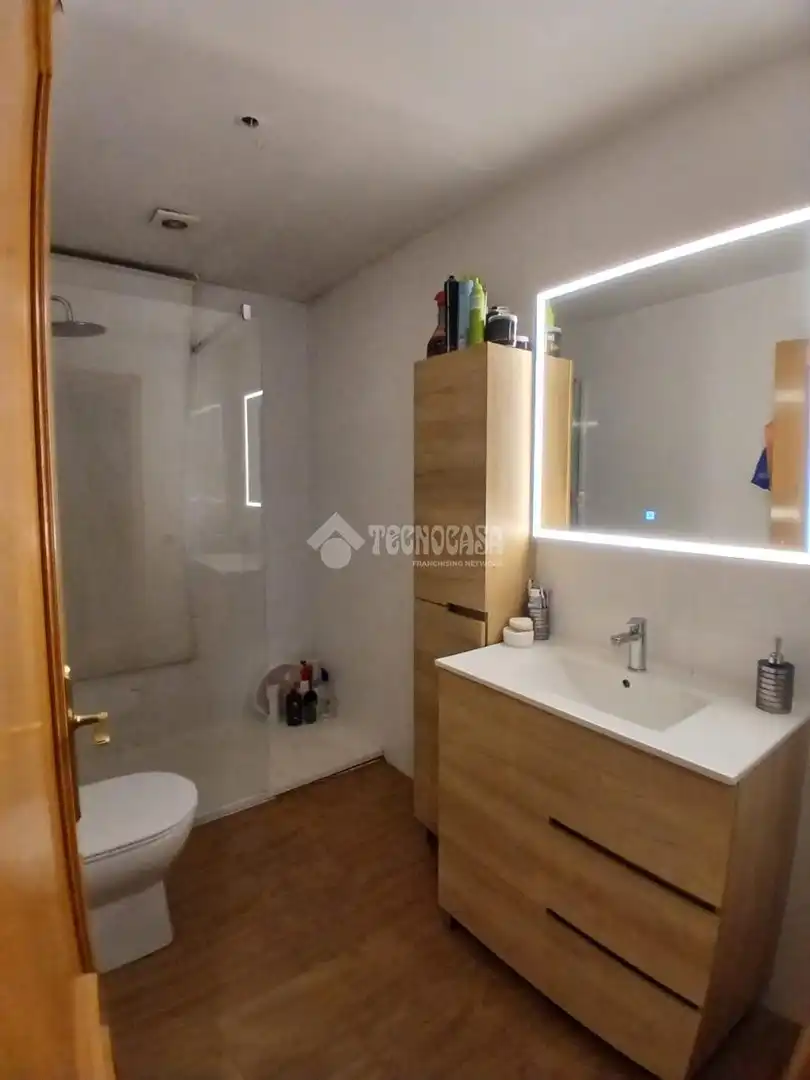Baño de Dúplex en venta en Badajoz con Terraza