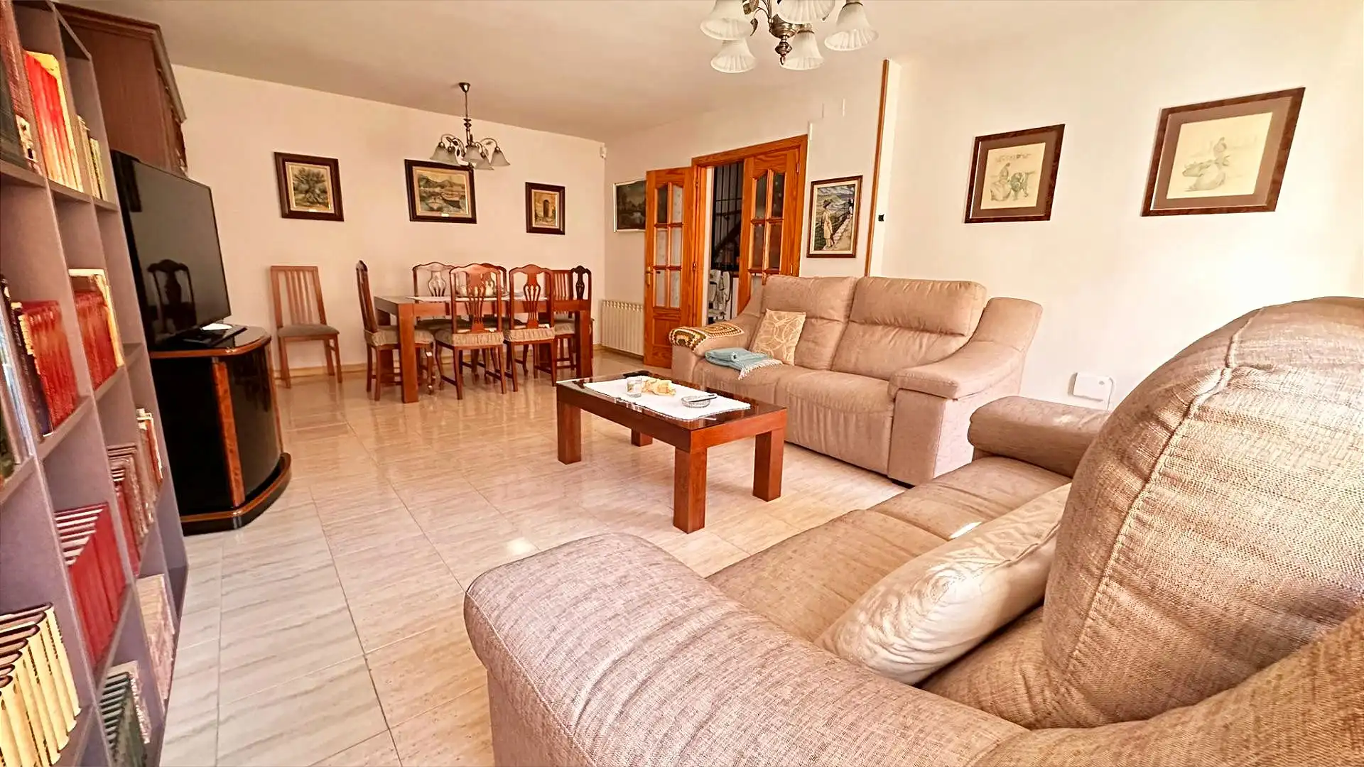 Casa a schiera in vendita a Calle PRINCIPE DE ASTURIAS 11, imagen 2