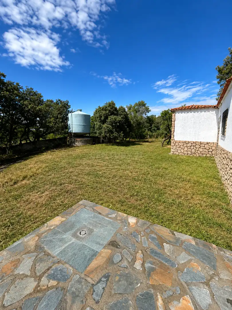 Houses for sale in Arroyo de la Luz  with Air Conditioner, Private garden and Swimming Pool