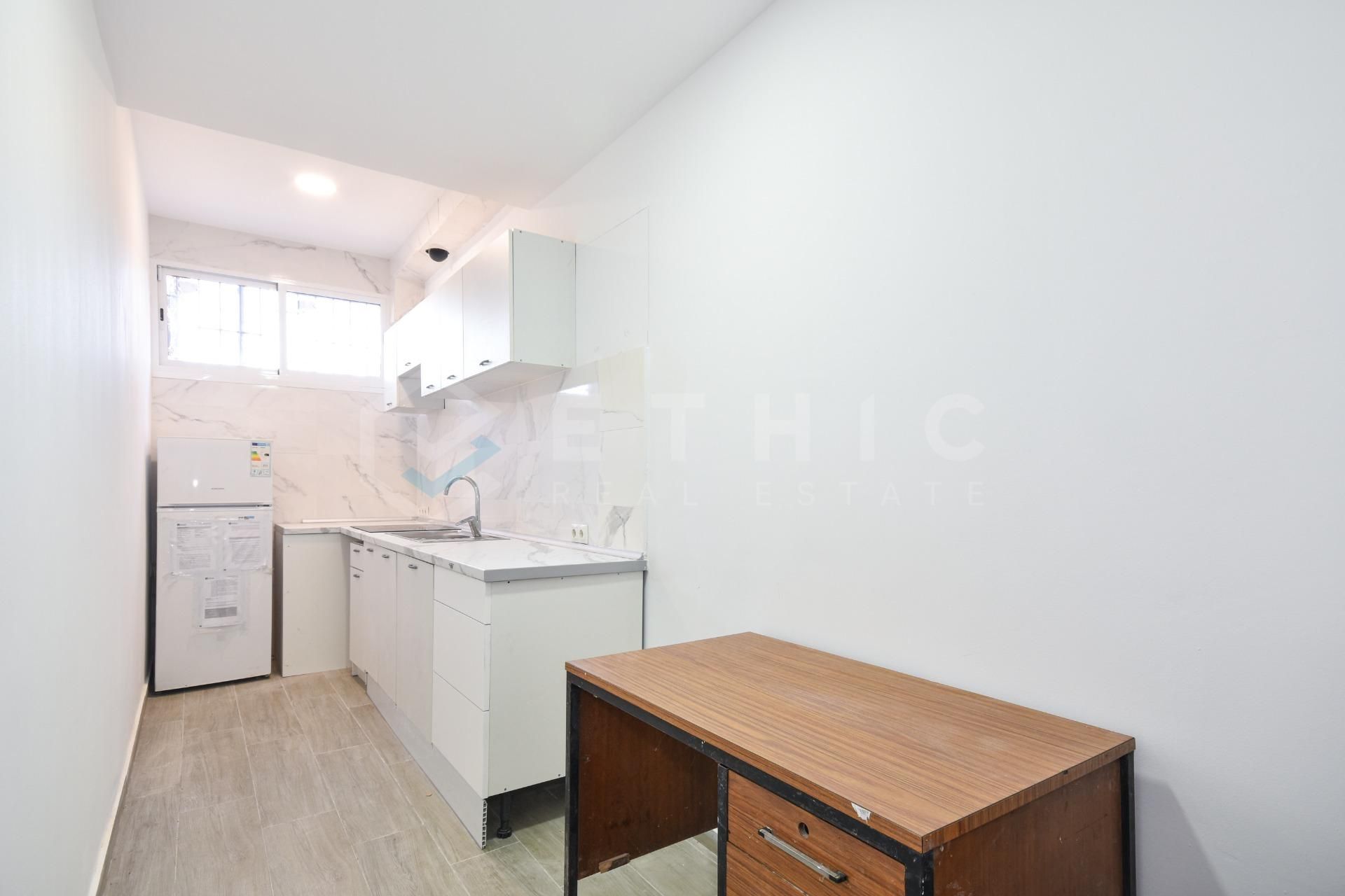 Kitchen of Planta baja for sale in  Barcelona Capital