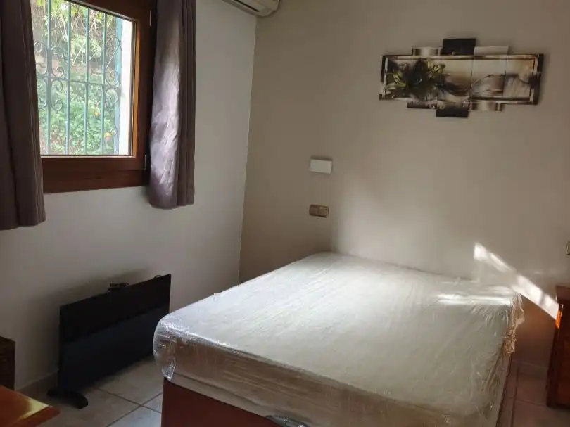 Houses for rent in Viñuela, Málaga