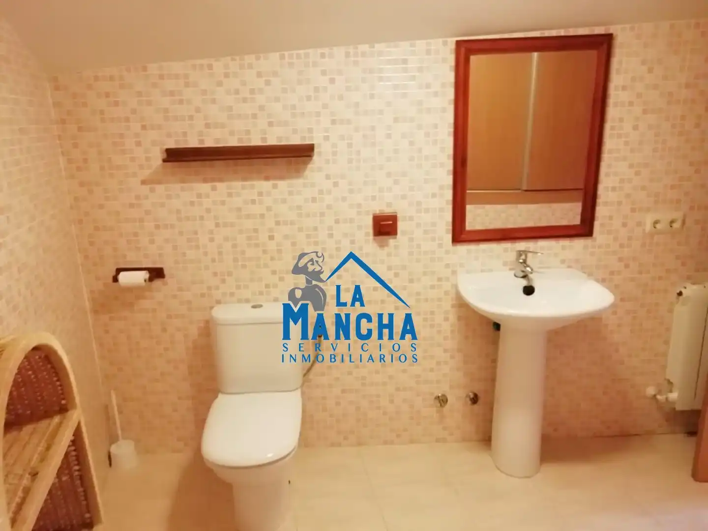 Badezimmer von Dachboden zum Verkauf in Albacete mit Klimaanlage, Heizung und Terrasse