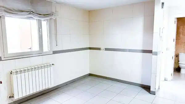 Cocina de Piso de alquiler en Madrid con Aire acondicionado, Jardín privado y Trastero