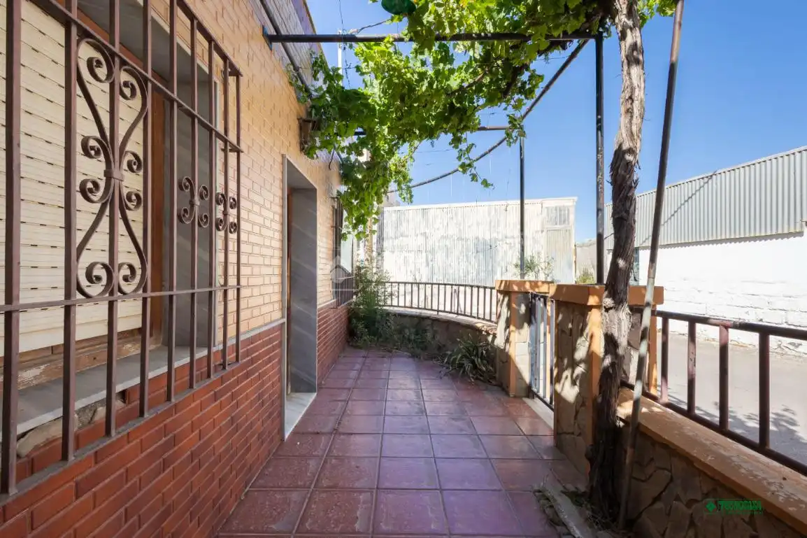Terraza de Casa adosada en venta en Almería