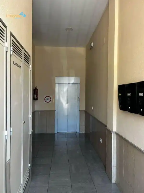Piso en venta en Talavera la Real con Amueblado y Balcón