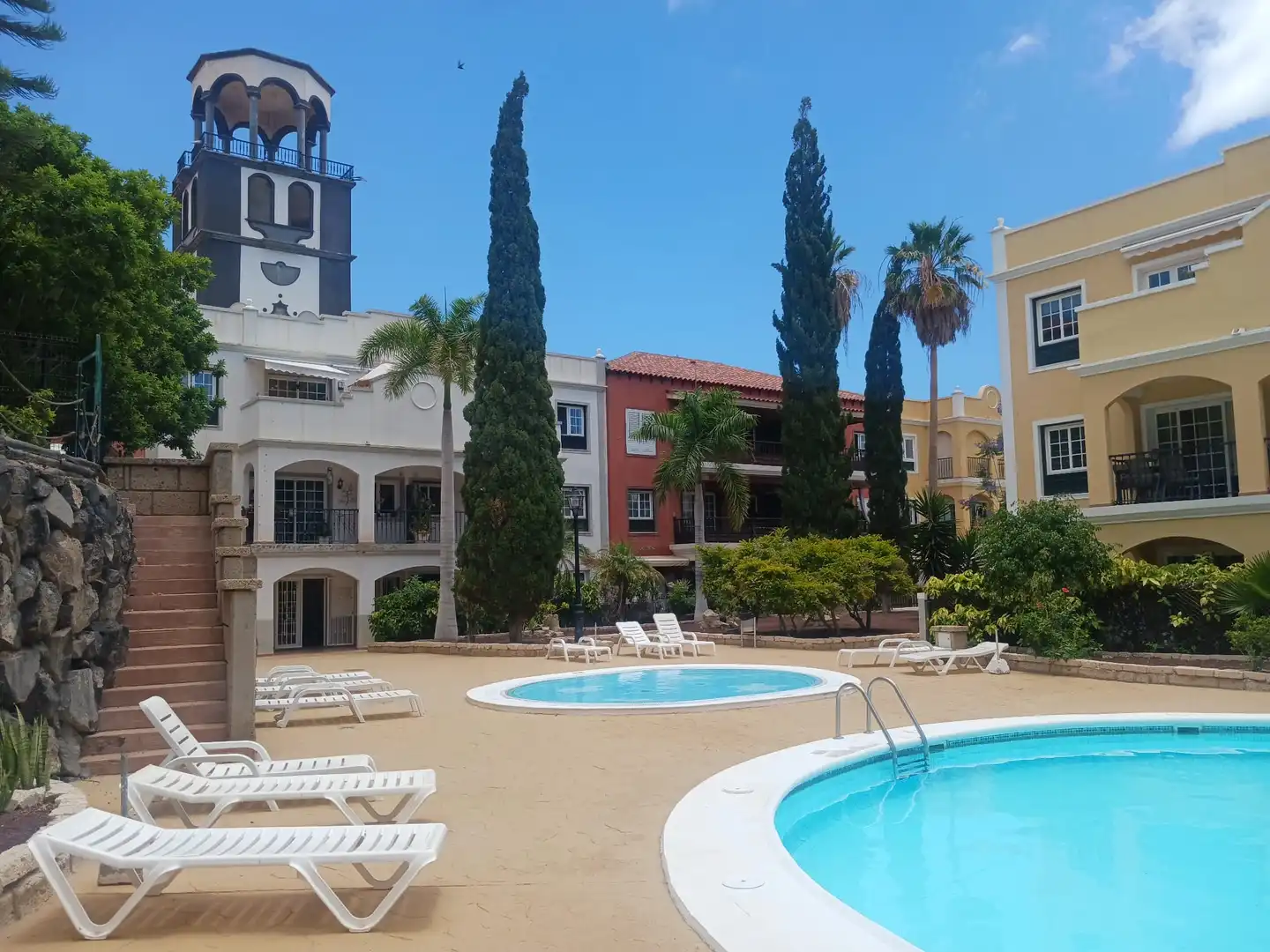 Vista exterior de Apartamento en venta en San Miguel de Abona con Terraza, Piscina y Amueblado