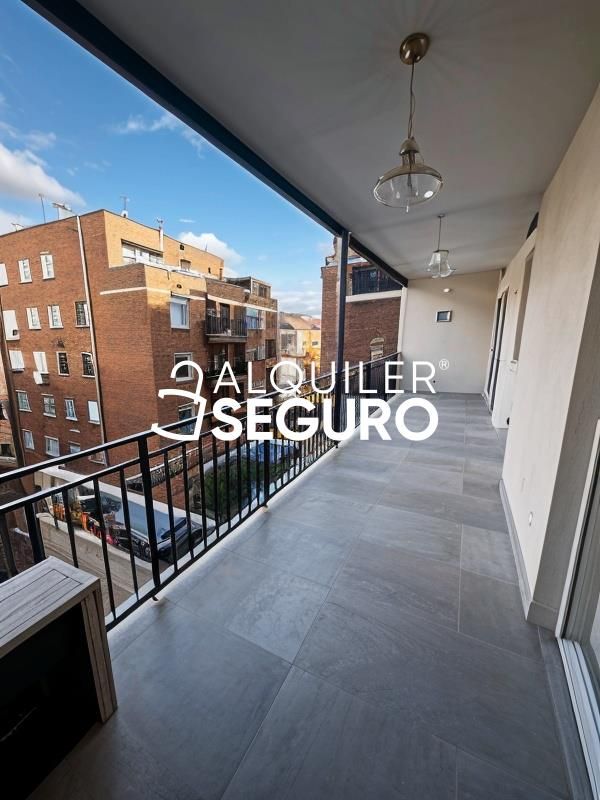 Balcony of Flat to rent in  Madrid Capital  with Air Conditioner, Heating and Terrace